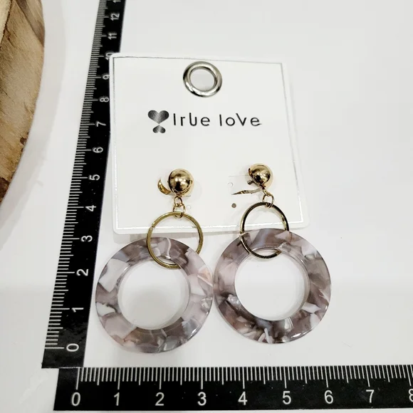 Brand New Gold Tone Purple Hoops Dangle Earrings - Picture 5 of 5